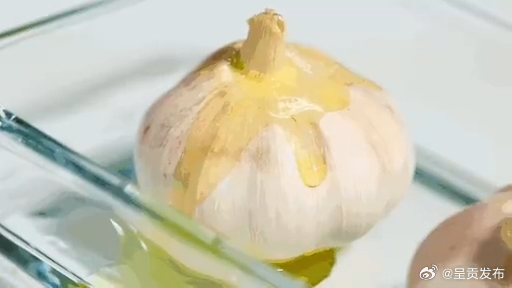 肠胃不好的人别生吃大蒜