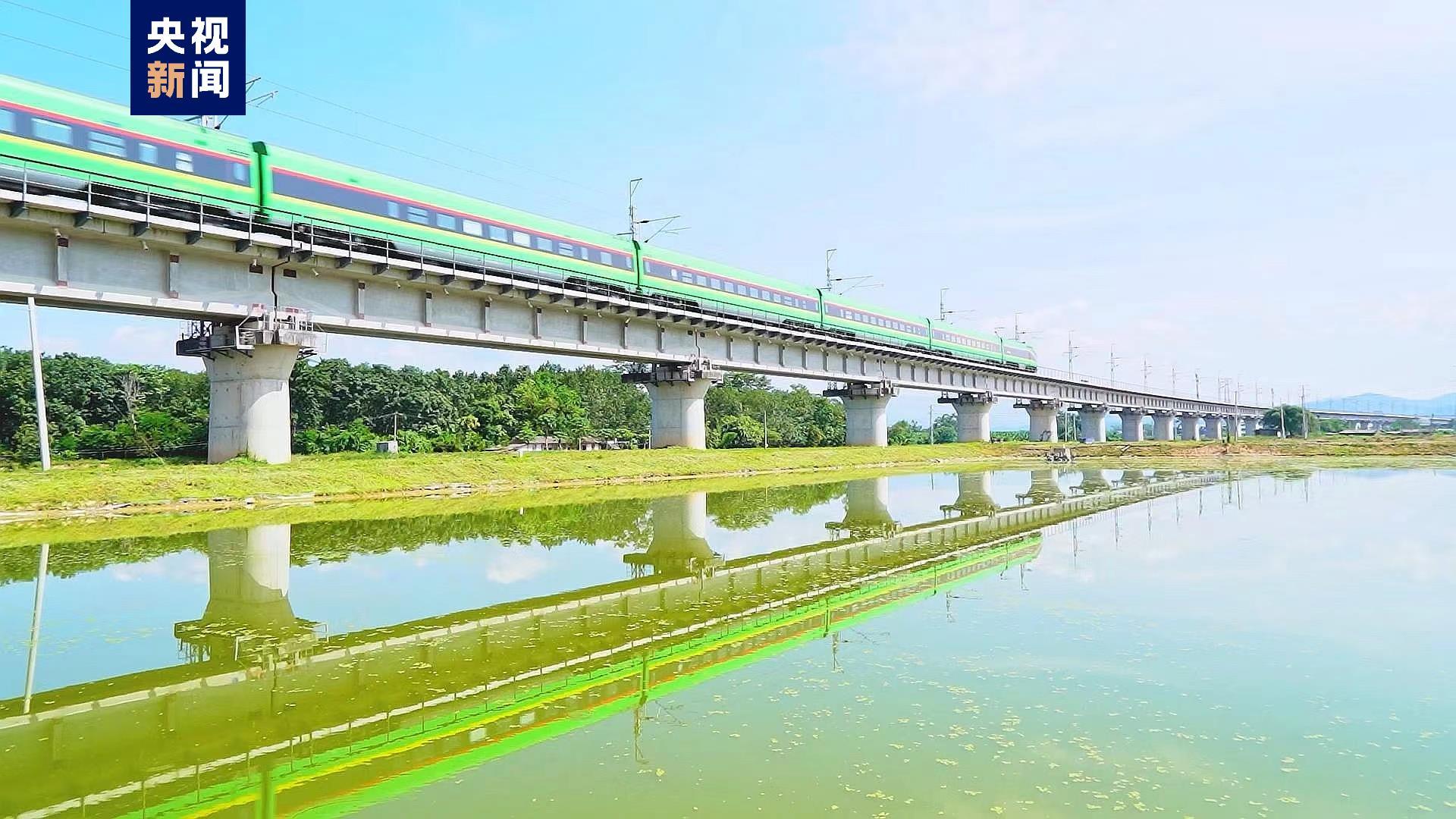 两大旅游名城可当日往返！4月13日起中老铁路增开1对国际旅客列车_http://www.mainten.cn_ycb_第1张