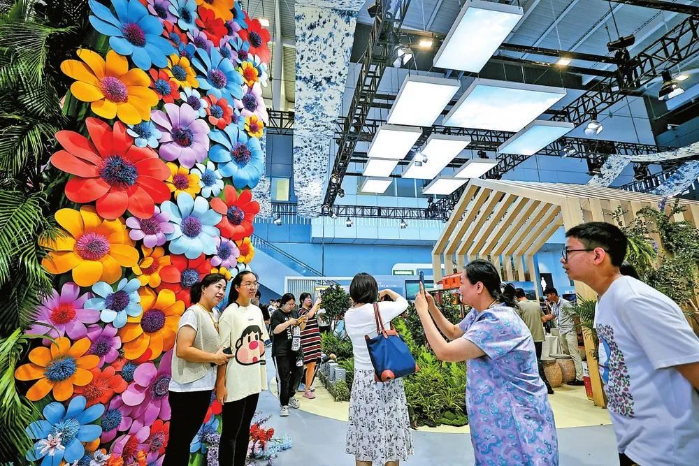 乘风就势 收获满满——云南参加深圳文博会综述