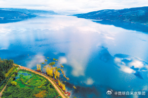 人民日报点赞云南阳宗海探索持续改善水生态：高原湖泊 水清鱼跃
