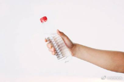 拧不开瓶盖的人可能是力弱症
