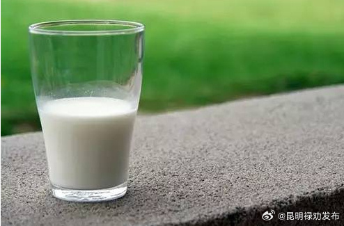 多喝奶降低糖尿病风险