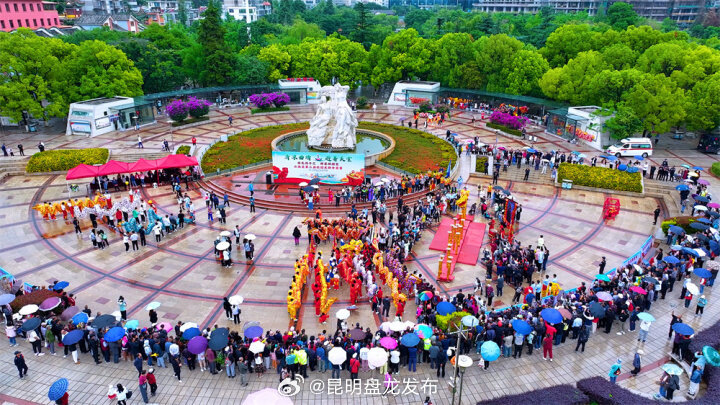 我们的节日·端午 | 麒麟端午再上“热搜” 龙狮争霸和龙舟竞渡热闹非凡