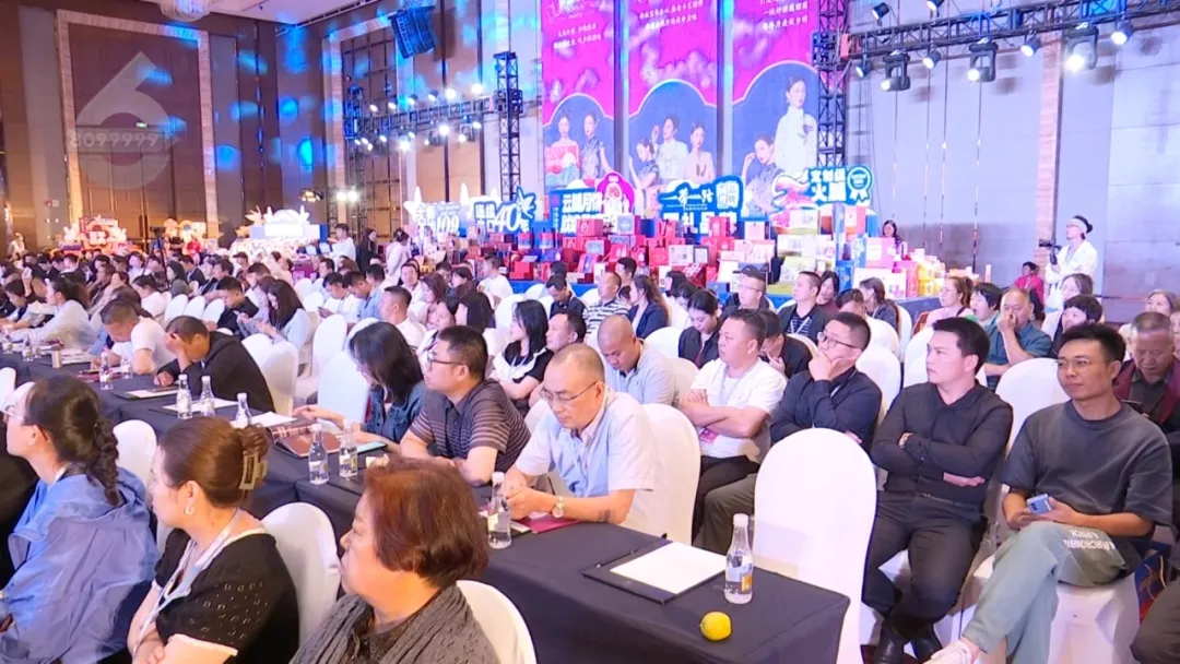 8099999街头巷尾微信