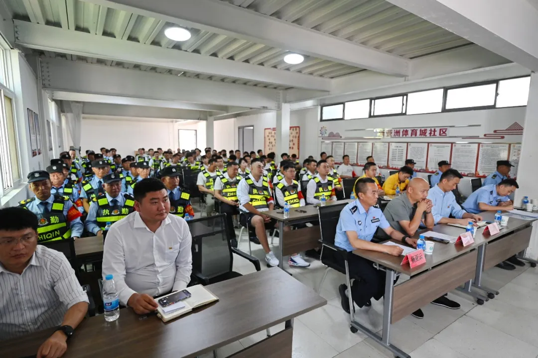 8099999街头巷尾微信