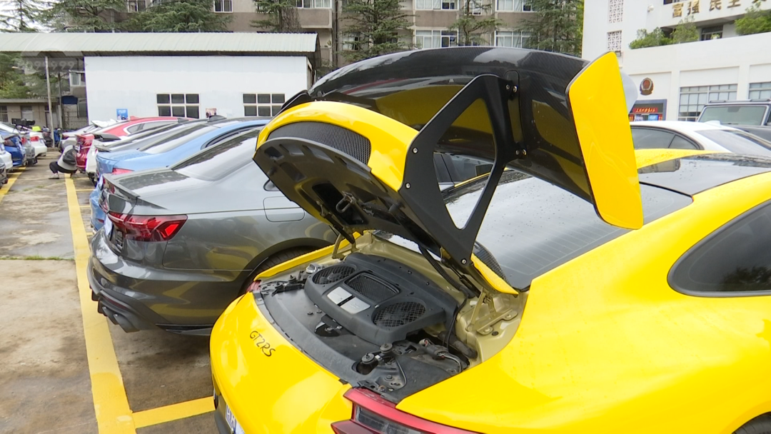 8099999街头巷尾微信