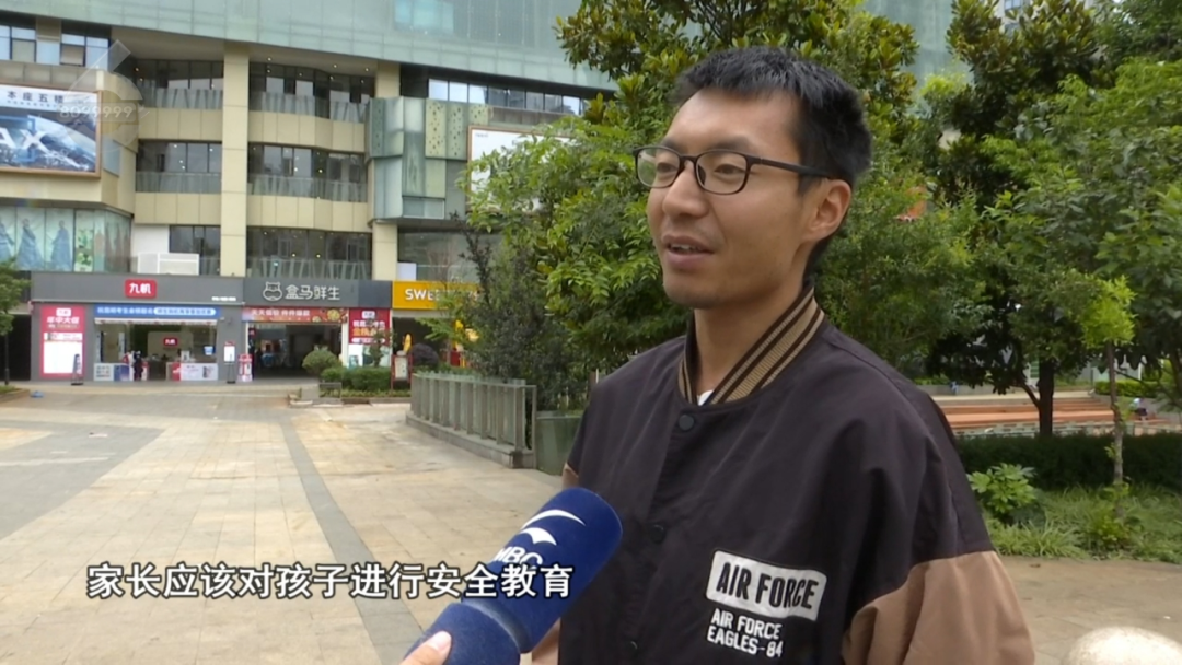 8099999街头巷尾微信