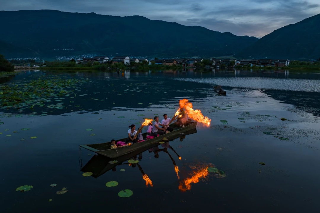 8099999街头巷尾微信