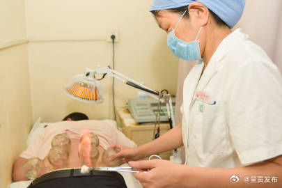 拔罐颜色越深意味着寒气越重吗？