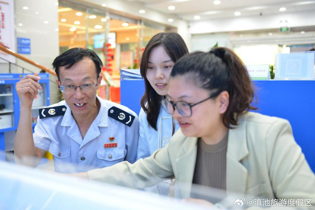 一把手走流程 精准解惑助力高校毕业生创业就业