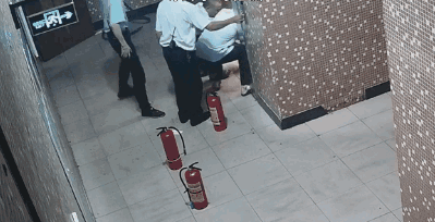 8099999街头巷尾微信