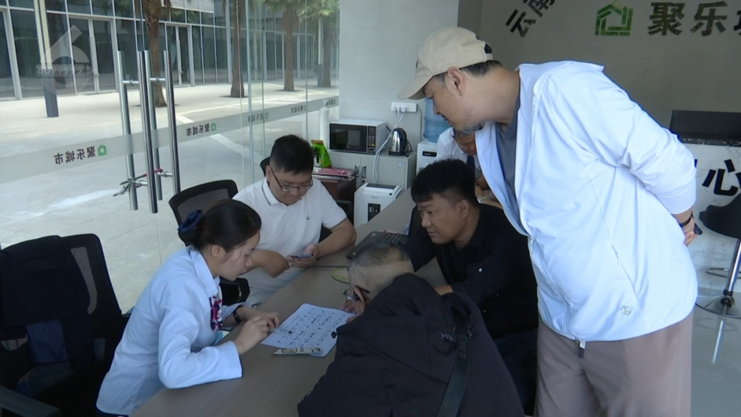 8099999街头巷尾微信