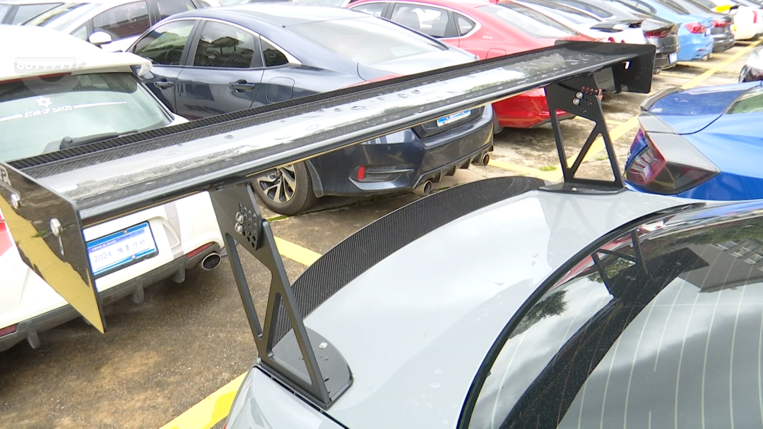 8099999街头巷尾微信