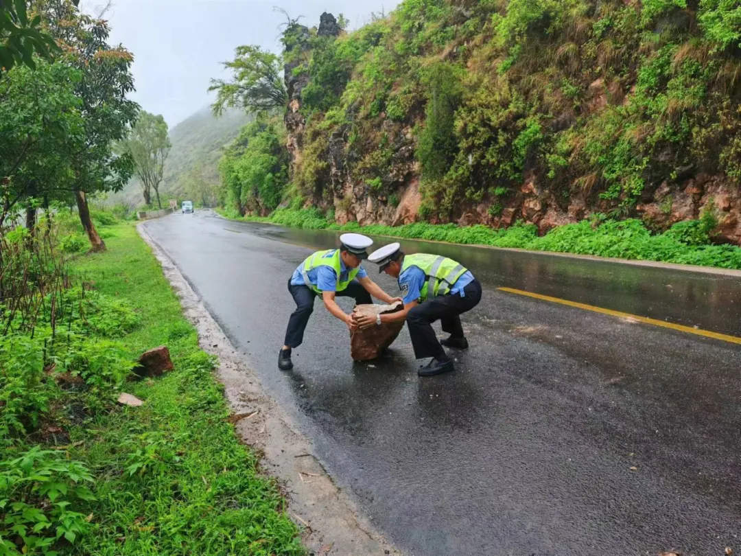 云南丽江警方