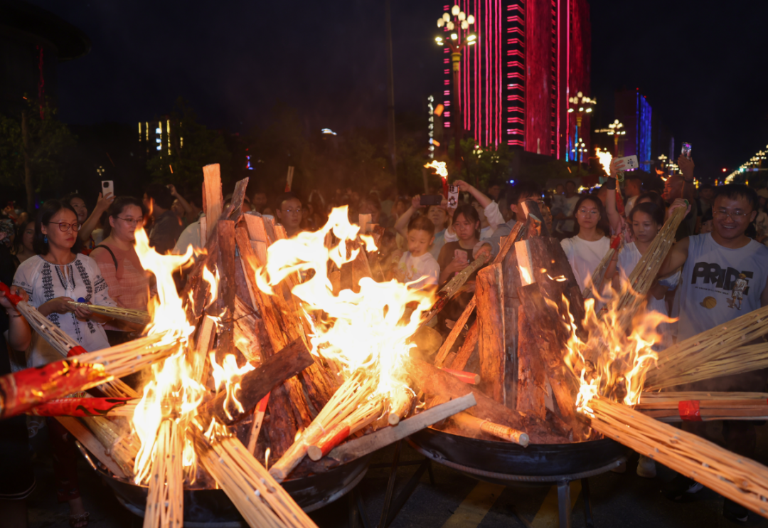 8099999街头巷尾微信