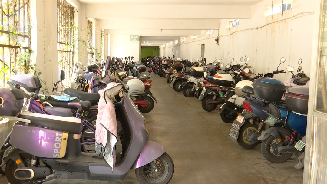 8099999街头巷尾微信