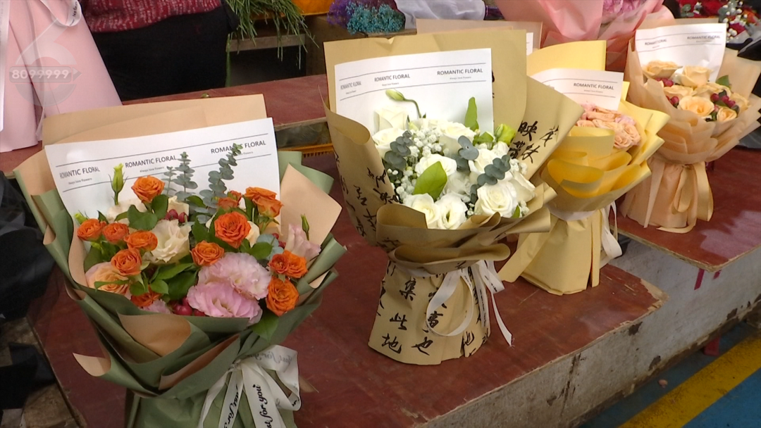 8099999街头巷尾微信