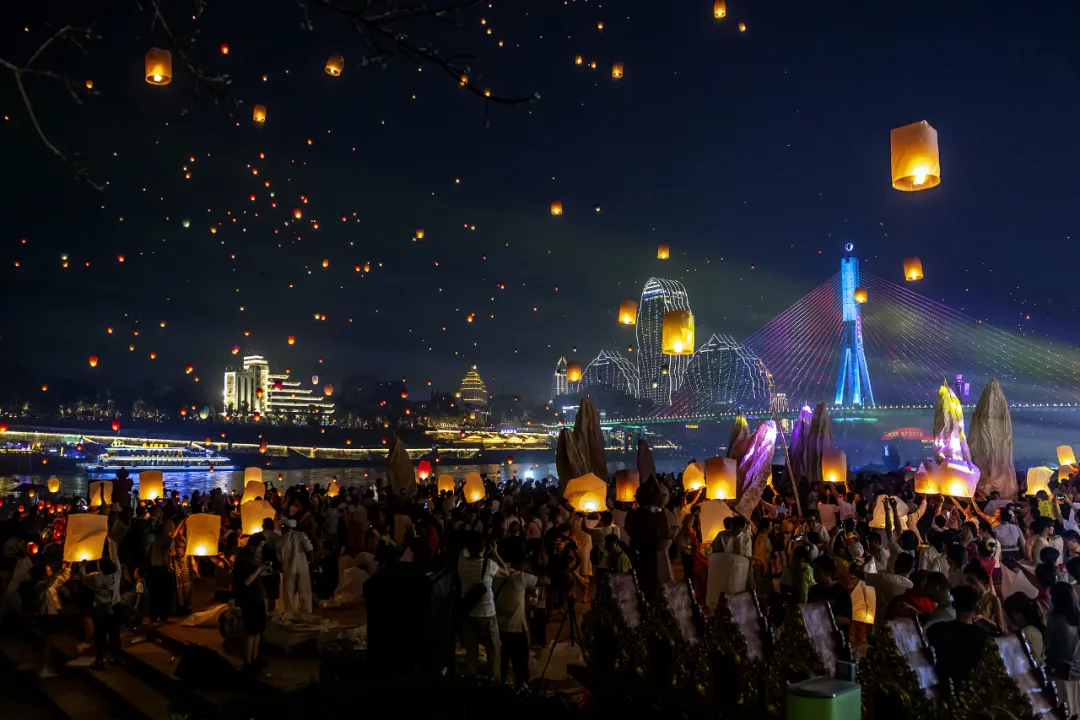 FM105城市生活广播