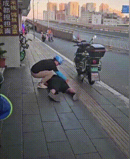 8099999街头巷尾微信