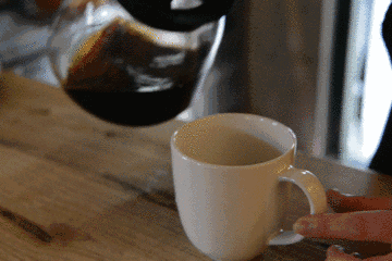 一喝咖啡就心悸正常吗