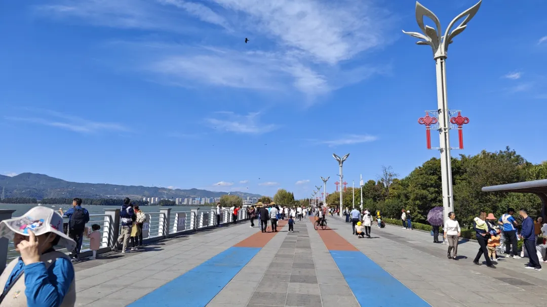 FM105城市生活广播