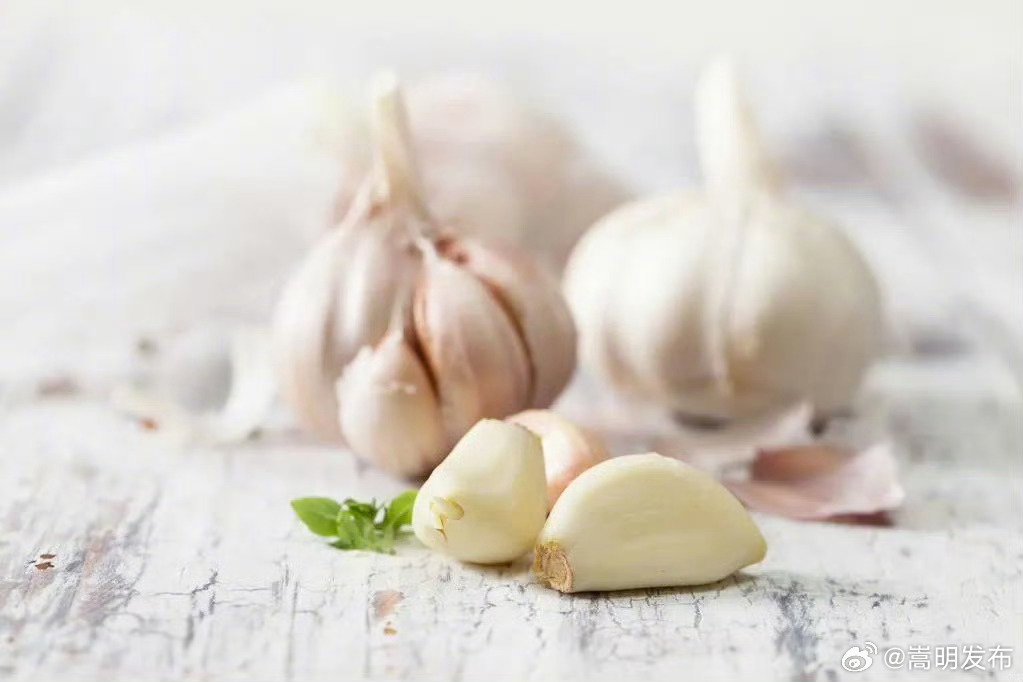 吃大蒜治不好拉肚子