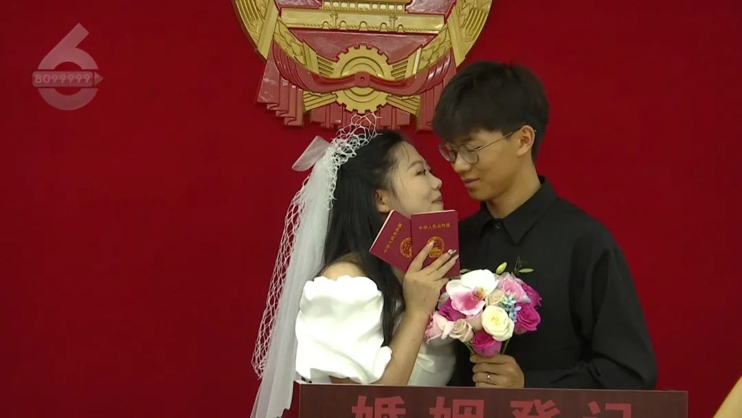 8099999街头巷尾微信