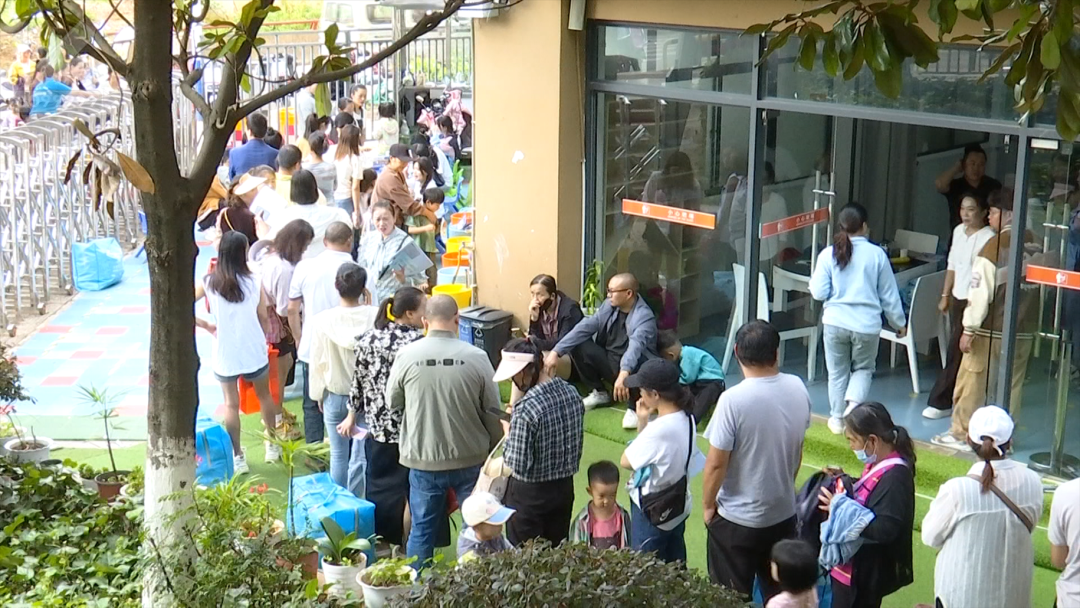 8099999街头巷尾微信