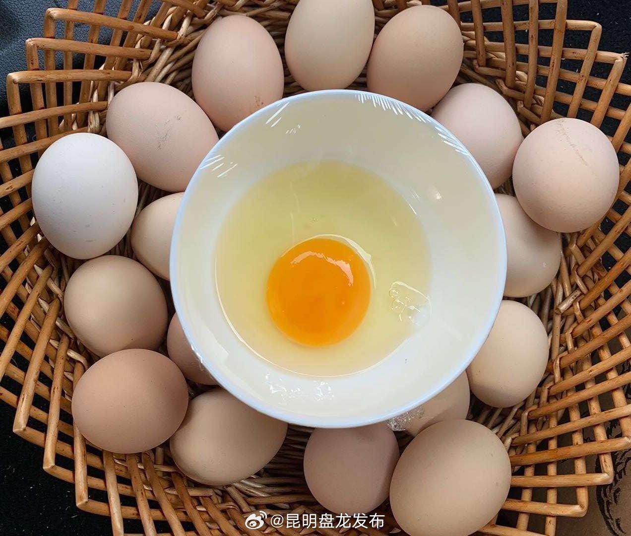 鸡蛋要清洗干净再放入冰箱吗?
