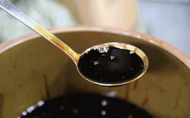 吃酱油会让伤口留黑疤吗