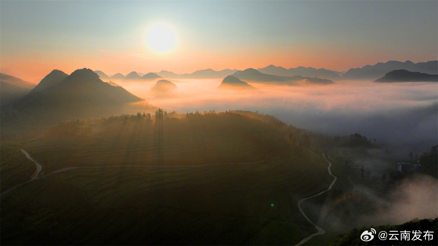 云南发布