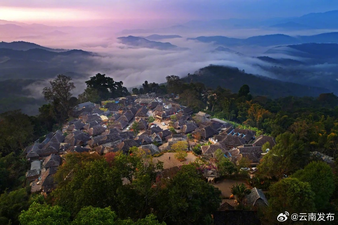 今年1—9月，全省接待游客9.46亿人次