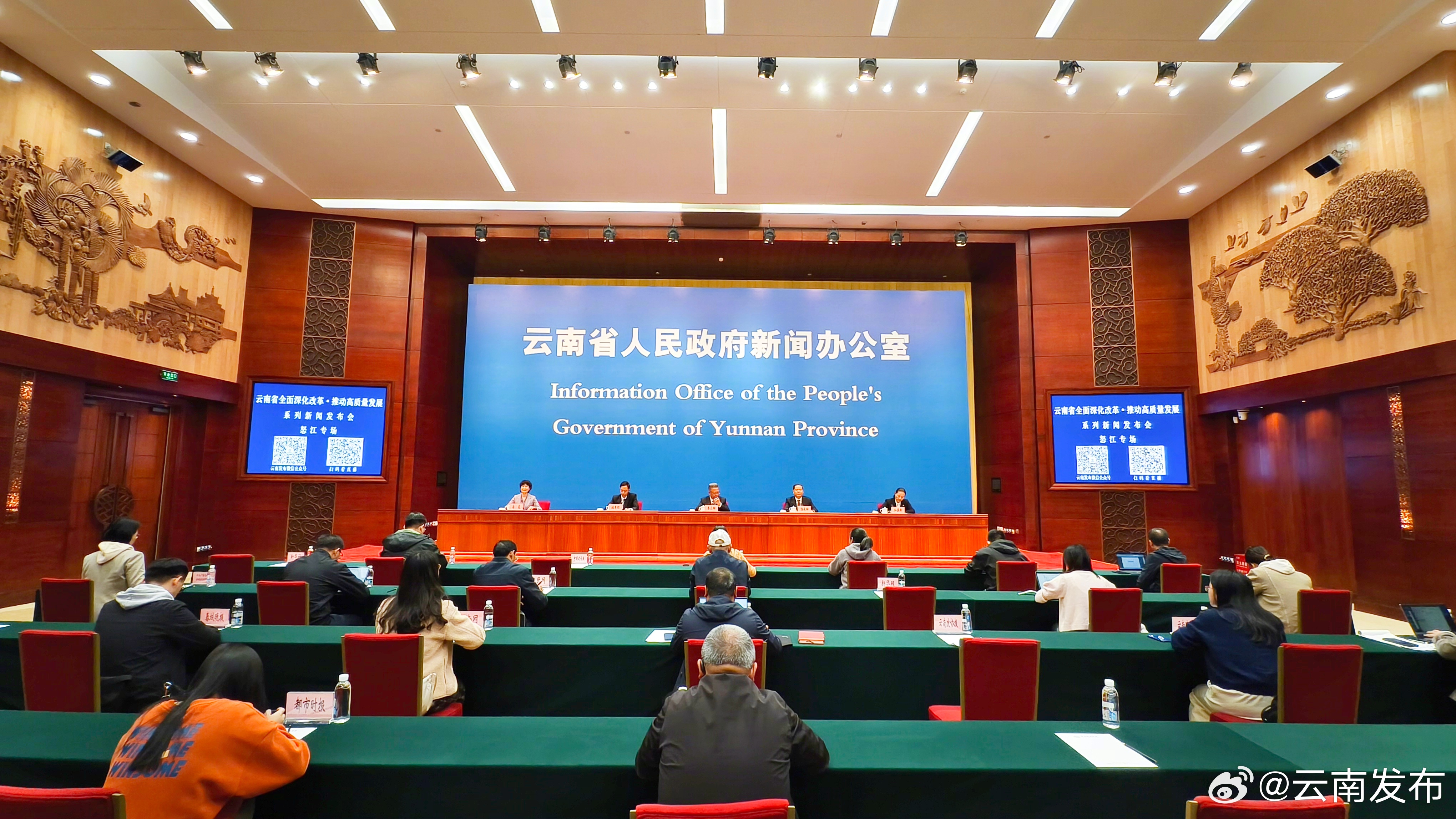 怒江建成政务服务大厅（场所）255个