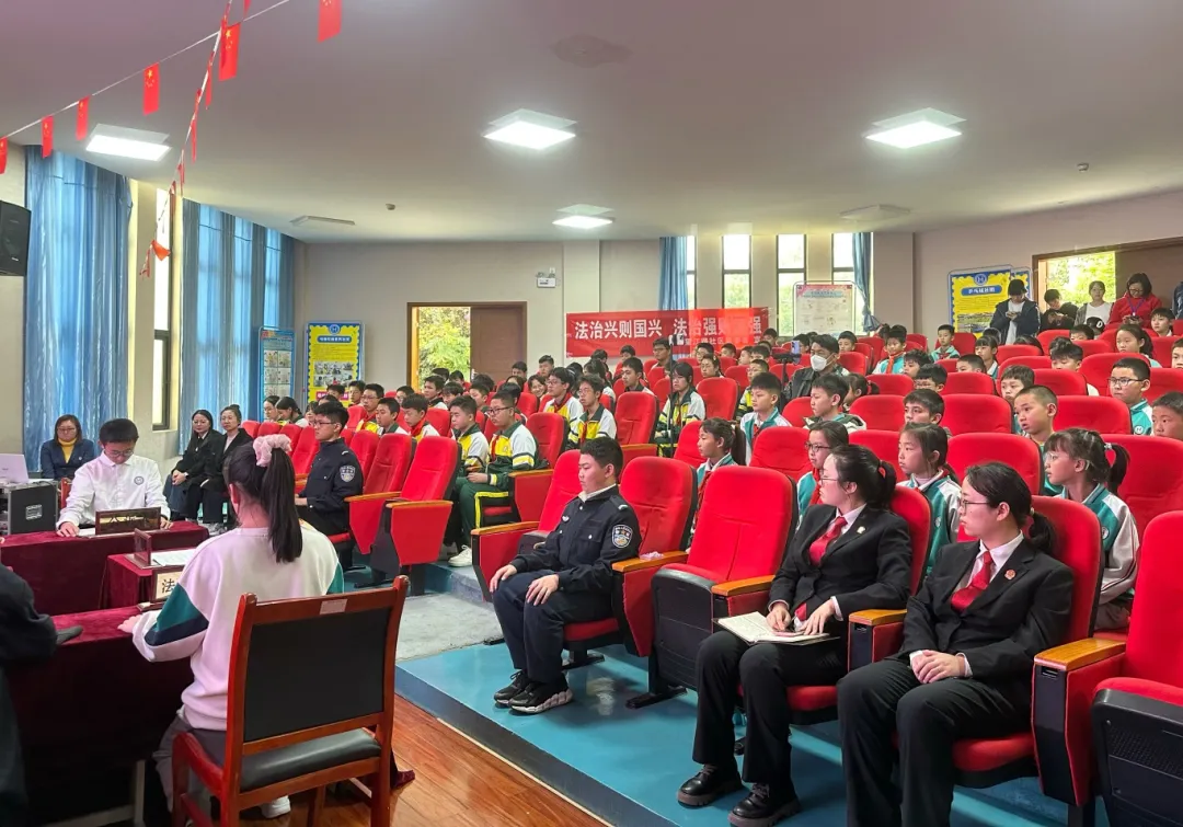 昆明西山教育体育