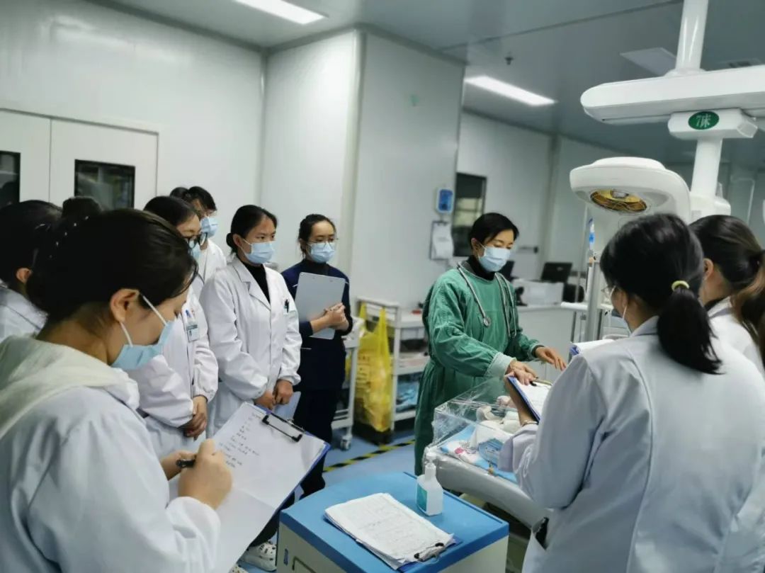 镇雄县人民医院