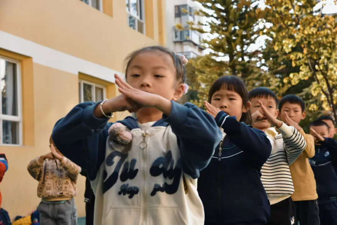 昆明西山教育体育