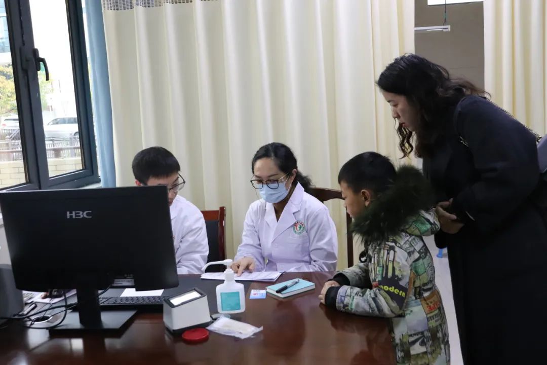 镇雄县人民医院