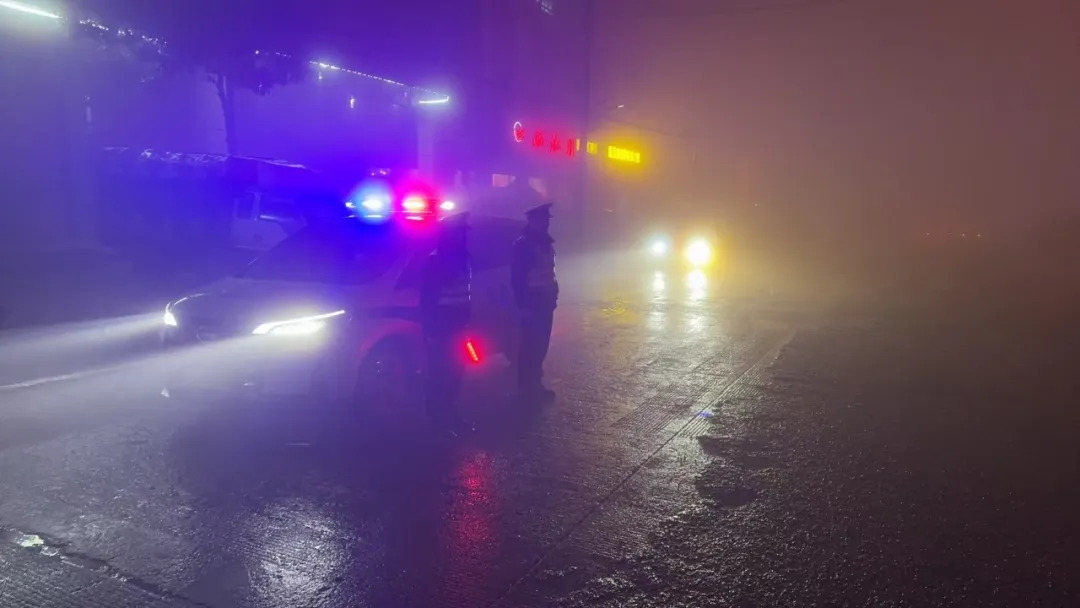 8099999街头巷尾微信