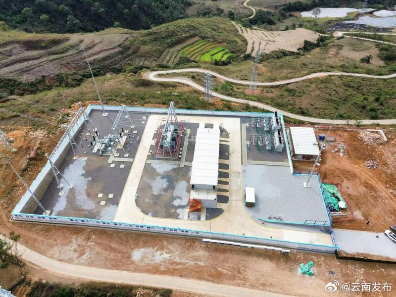 文山30万千瓦光伏发电项目成功并网发电