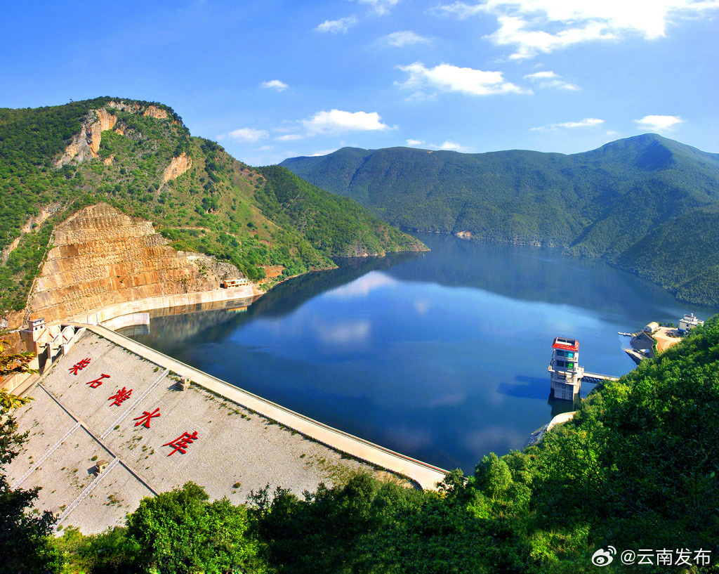 昆明柴石滩水库灌区工程宜良片区干渠试通水
