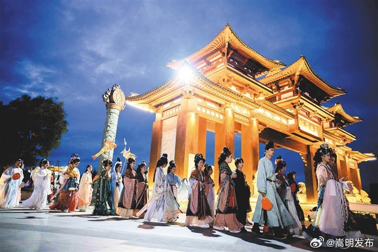 曲靖夜经济：点亮城市夜空 释放多元活力
