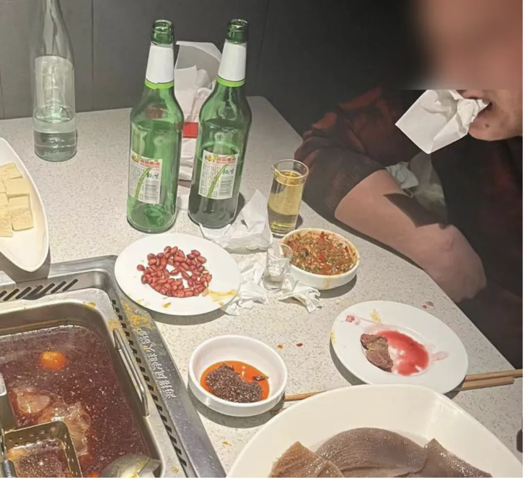 8099999街头巷尾微信