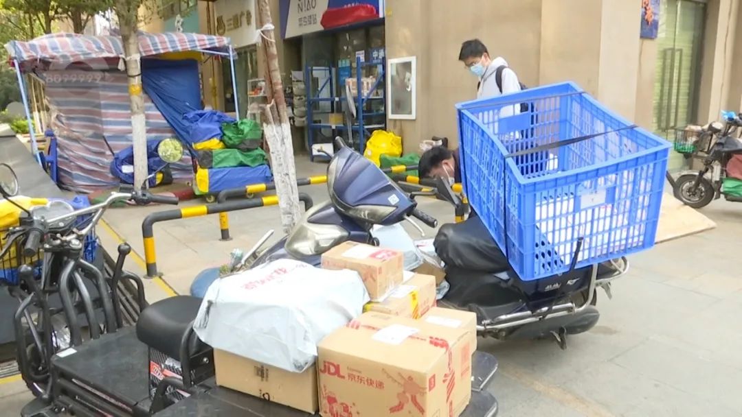 8099999街头巷尾微信