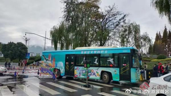 2025年元旦 昆明公交服务乘客193.45万人次