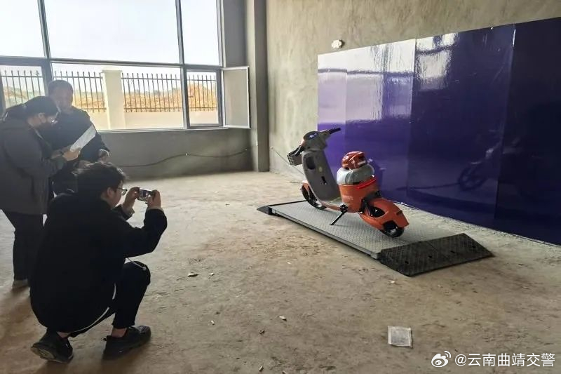 云南曲靖交警