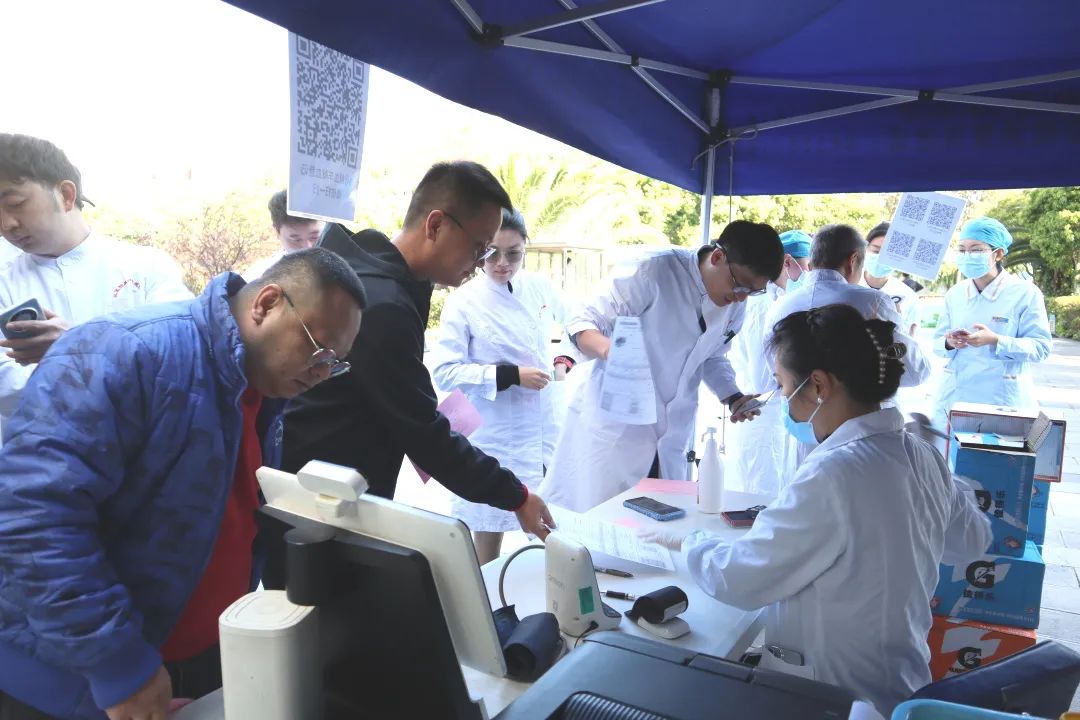 昆明医科大学附属口腔医院