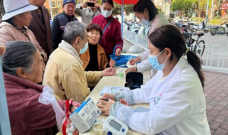 昆明西山发布
