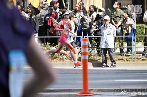 亚洲第一，刷新历史！大理姑娘张德顺跑出新速度！