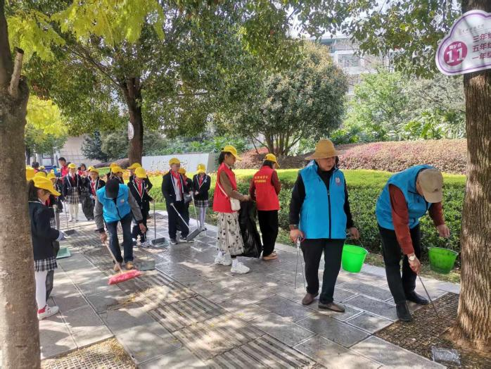 昆明西山发布