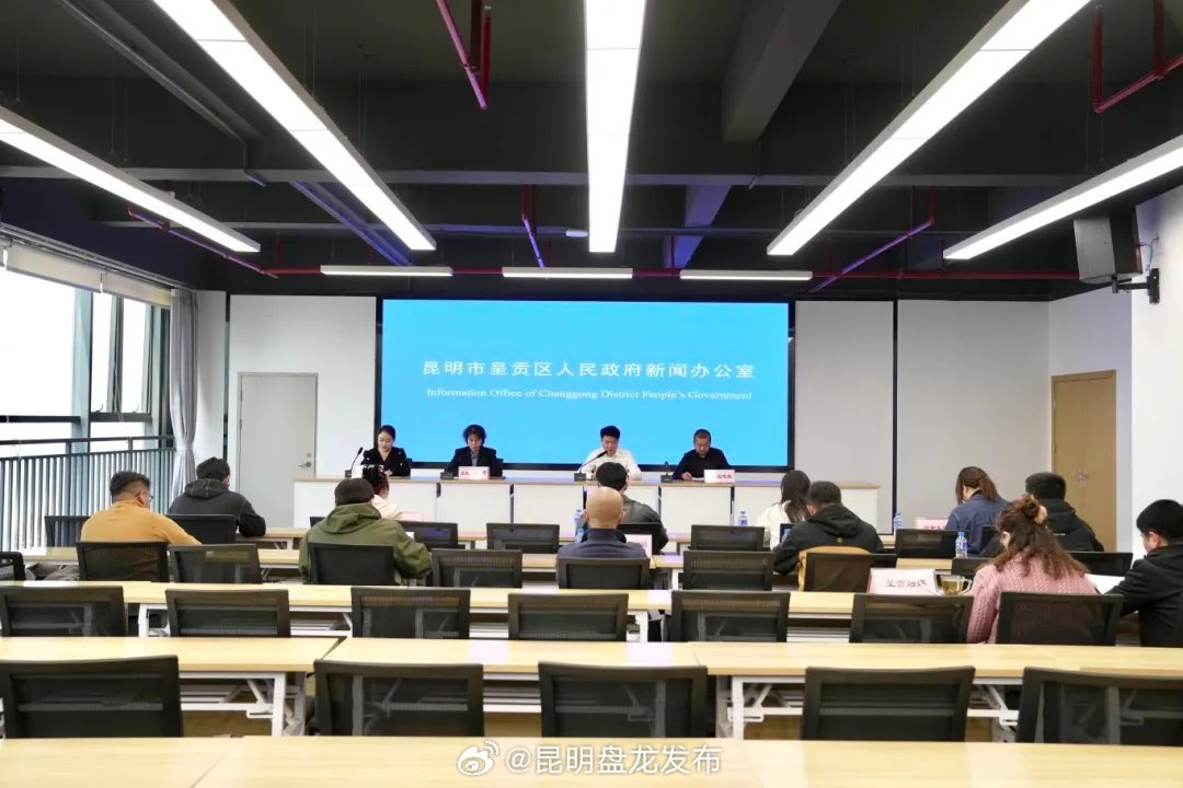 诗歌 非遗 音乐 故事 美景 美食......十三届“万溪梨花节”来了